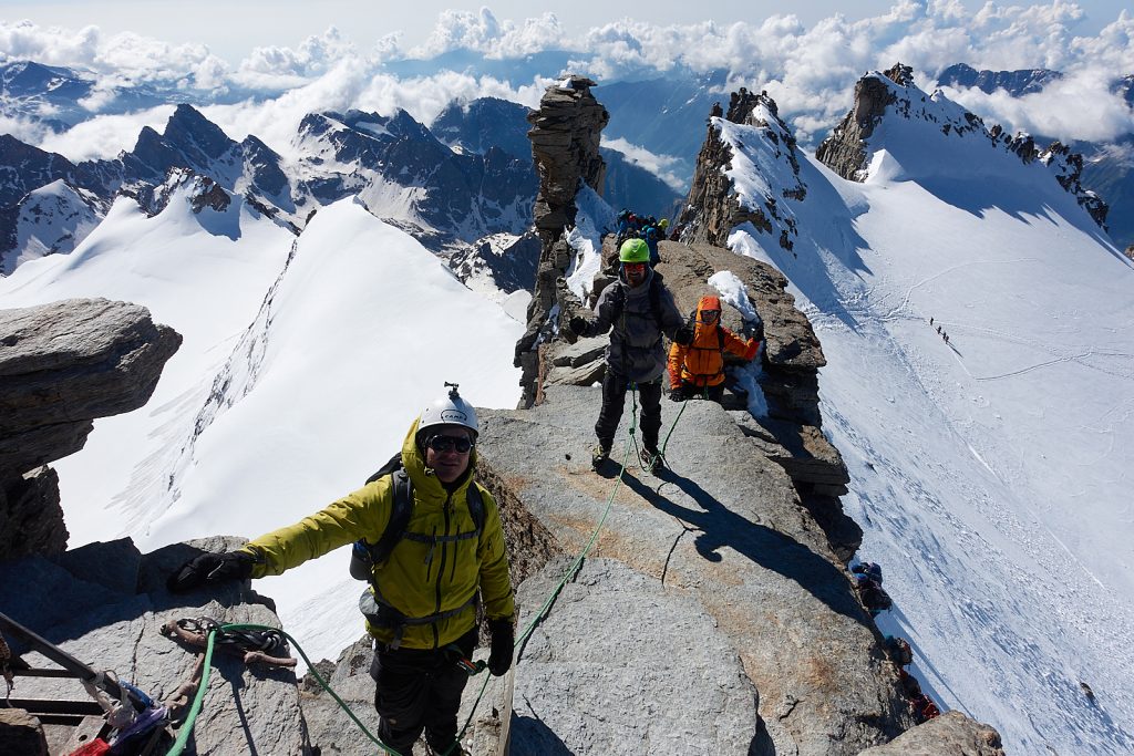 Grand Paradiso summit ridge